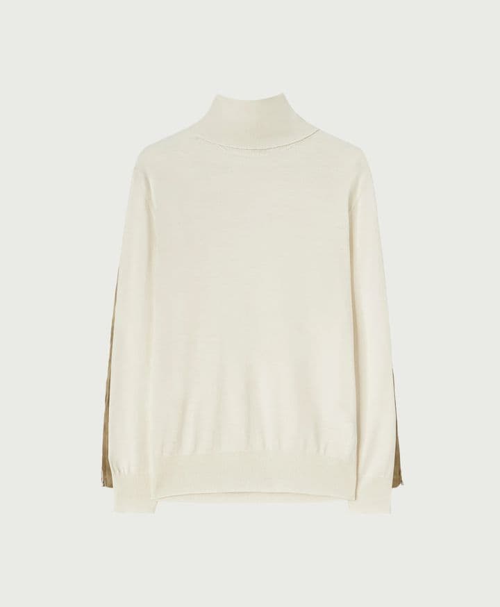 Lightweight High-Neck Sweater